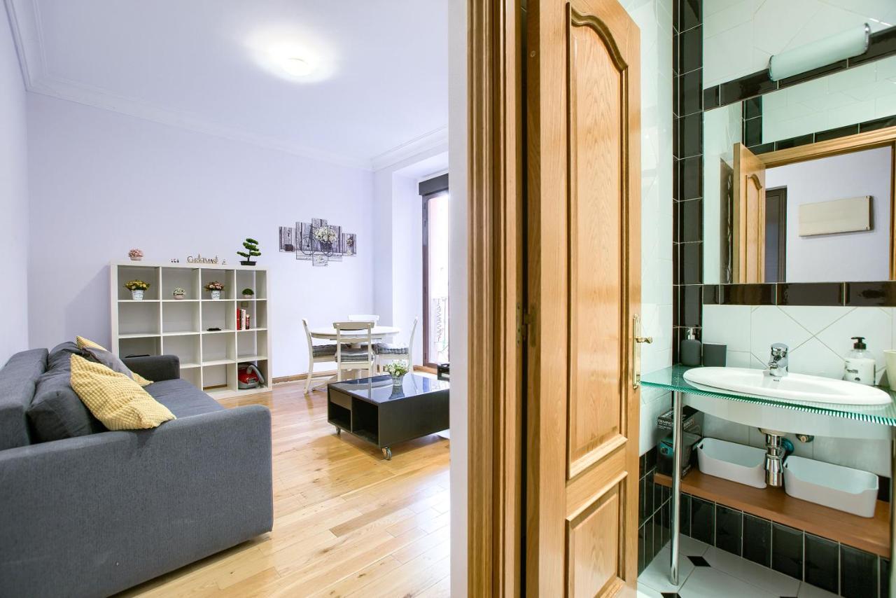 Apartamento En Centro Historico Madrid Kültér fotó