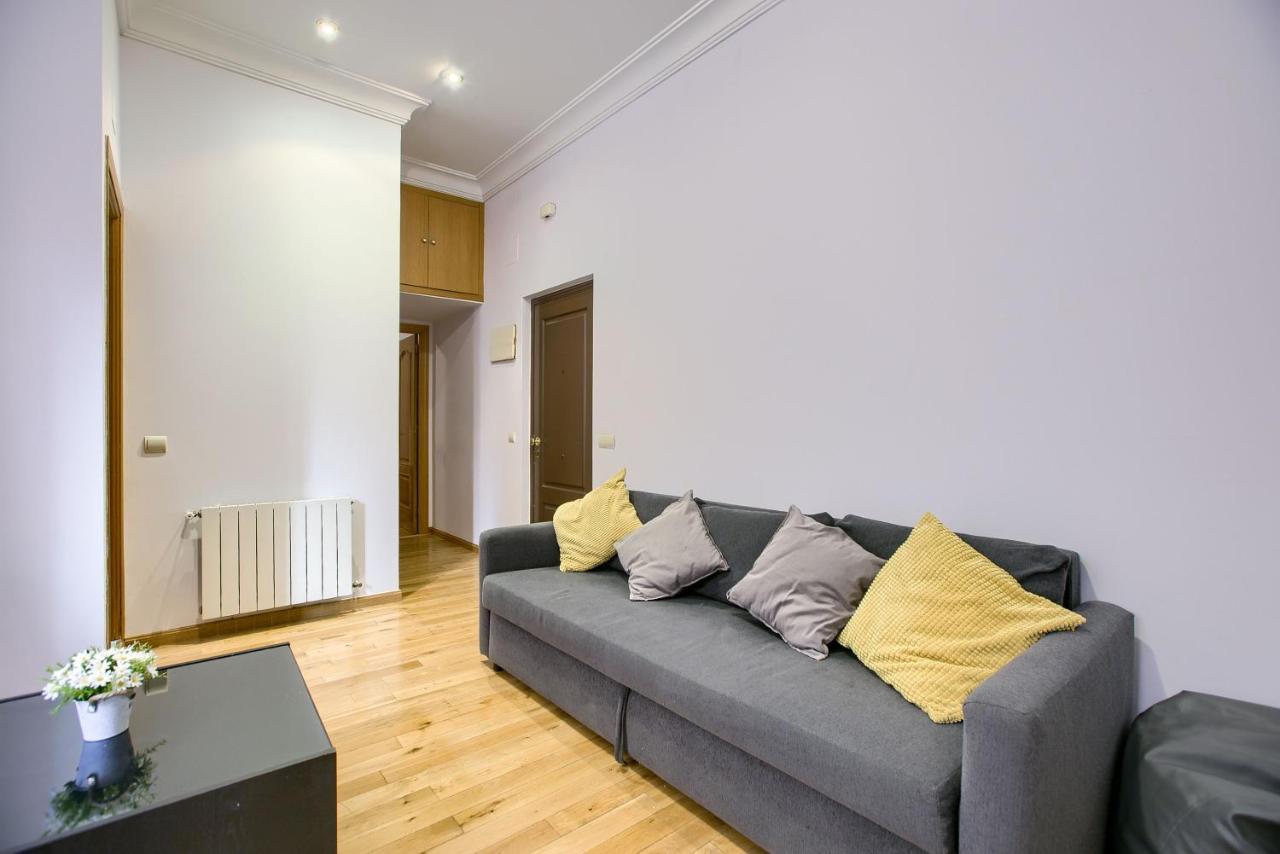 Apartamento En Centro Historico Madrid Kültér fotó