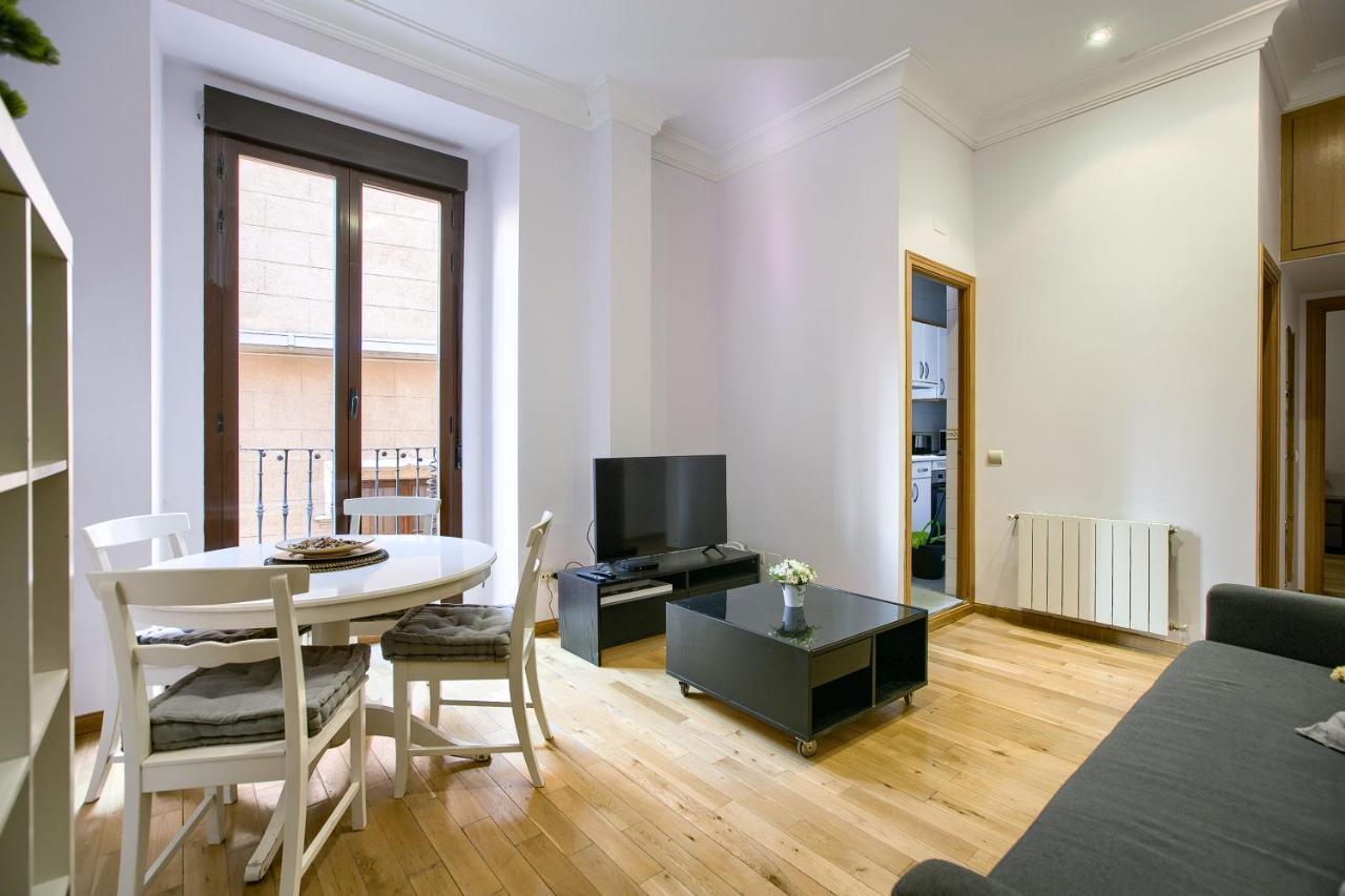 Apartamento En Centro Historico Madrid Kültér fotó